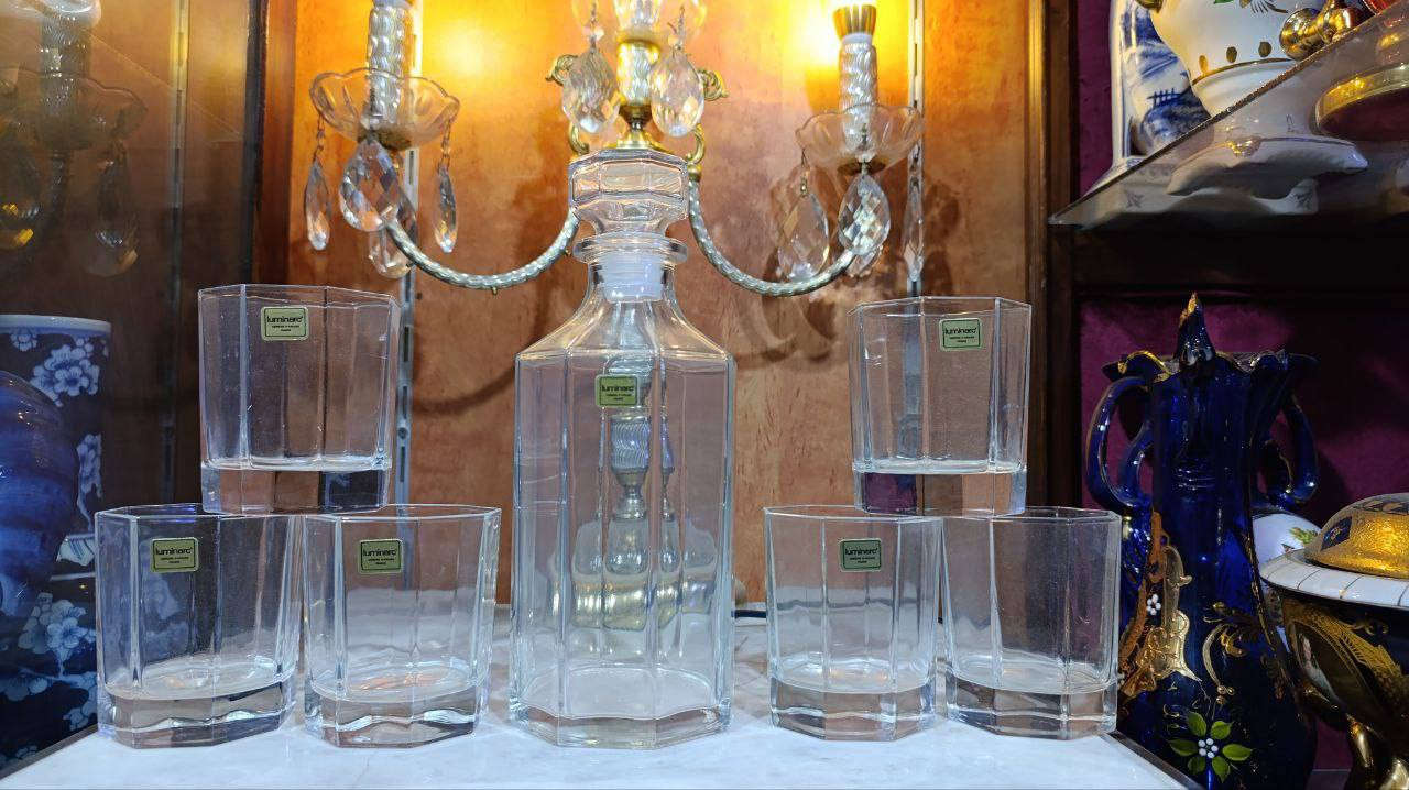 طقم فرنسي 🌹
غرافية مع 6 كاسات
بحالة الوكالة


**إذا كنت صاحب هذا الإعلان وتريد حذفه لأي سبب، رجاءا أرسل رسالة إلى الدعم الفني**