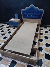 غرفه نوم ام نفر مستعمله كلش قليل مثل متشوفون كبالكم كلش نضيفه وماتعبان...