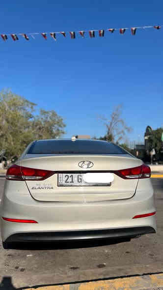 السلام عليكم 
-النترا 2017 وارد امريكي (رقم شمالي سليمانية) السياره داخله كلين فقط الدوسه جوه الباب  السياره ليبل واحد

- وهنا بل عراق صار بيها صبغ نص الجاملغ الامامي جهه الصدر وبارد الجاملغ الخلفي وبارد بسيط بل بابتين جهه الصدر موضح بل صور 

السياره عليها ادامه كامله تخم تايرات جديد صدر جديد منضومه زنون 

السعر 124 وبيها مجال 
العنوان بغداد الاعظمية 
للاستفسار ***********
