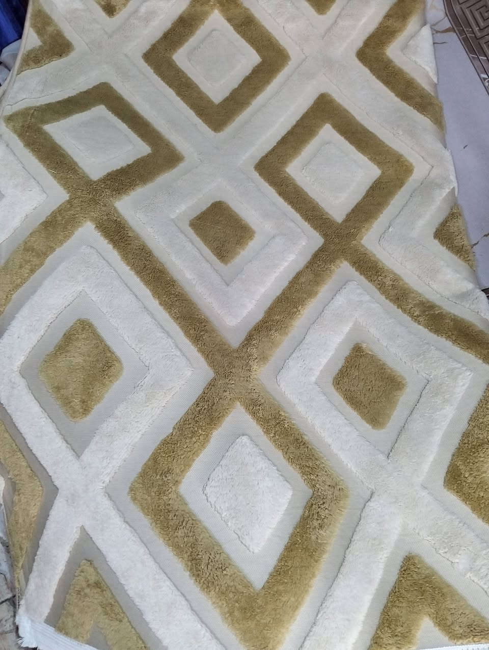 قطع اخيرة بوهيمي قياس 2 في 3 السعر 22 فقط 
العنوان التحرير دور الجاهزة مقابيل محل كرزات حمودي يوجد توصيل ***********
