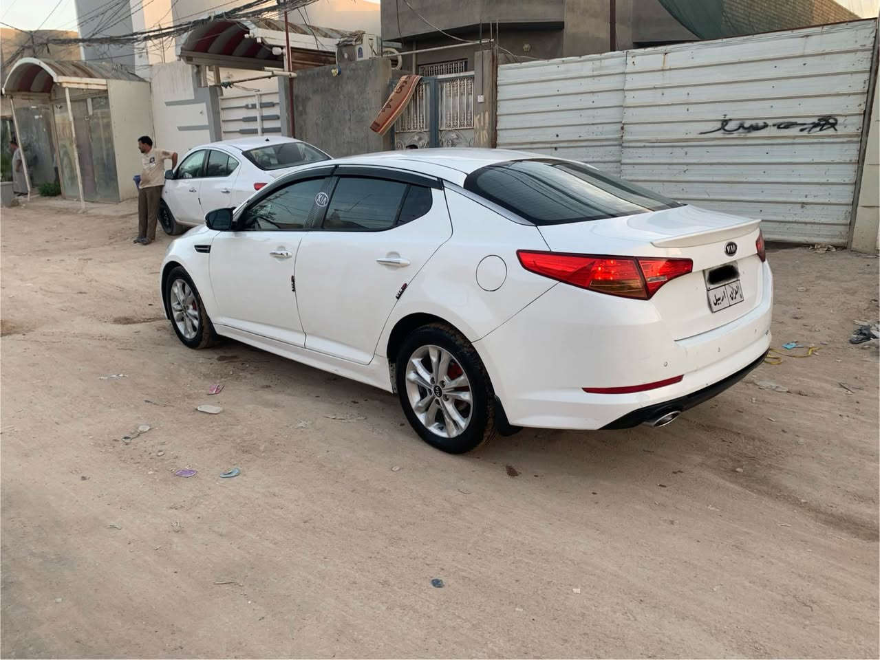 للبيع 
اوبتما 2013 خليجي 
رقم اربيل سنويه لل28 وعندي وكاله عامه تحويل او وكاله السياره فول مواصفات عدا الفتحه بيبان بصمه تشغيل بصمه جلد تبريد بيانو قطعتين حساس خلفي مكينه 2400 دبل كزوز مري شفط اشاير بل مري لايت زينون عالي ناصي شاده بورقه شاشه وكامرا السياره مال جناي كير ومكينه وحداديه وتبريد وتخم تاير شرط وترايك وين ما يعجبك السياره صبغ عام مكلوبه ومعمرها ع ايدي بدون دواخل شرط لا حوض ولا شاصي ولا فخذ القماره بيها معجون مكفوله من العيب الشرعي 
السعر 88 
مكان النجف 
*********** النجف, العراق
