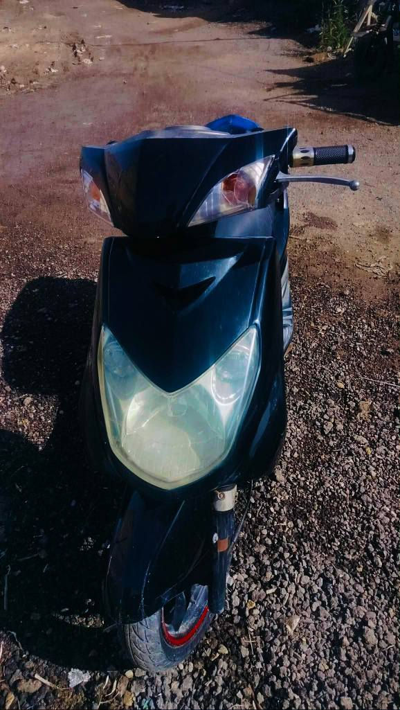 سكنس فحل للبيع جاهز وكامله شغاله نكره سلف بس الهندر مكسور
اتصال
***********
