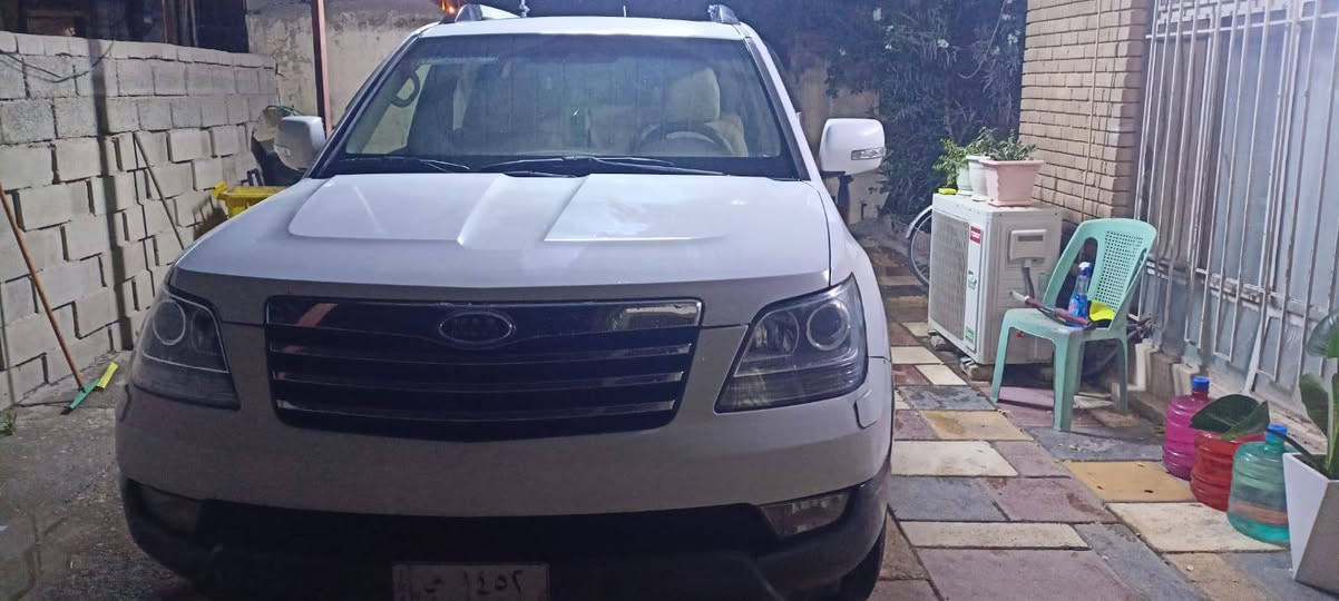 موهافي ٢٠١١ رقم بغداد باسمي فول مواصفات مكينه ٦ سلندر دفع رباعي صدر ومنضومه تبريد جديده محرك وكير نضيف كلش السعر ١٤٢ للاستفسار الاتصال ***********
