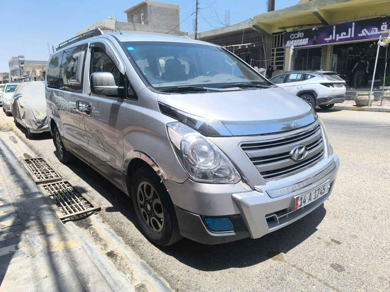 ستار اكس موديل ٢٠٠٩
گير اوتوماتيك 
محرك مسكر (محور)
اللون رصاصي 
الرقم بصرة دولي باسمي
السعر ١٤٦ ورقة 
السيارة مكفولة 
حداديه جديدة تبريد ثلج
***********
ابو علي /النجف الاشرف/كوفة
