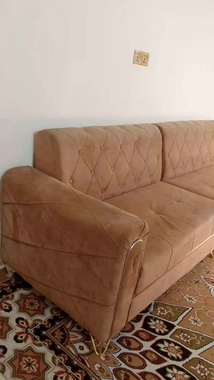 السلام عليكم 
عندي تخم ديوان تركي مستخدم قليل للبيع السعر 300 الف


**إذا كنت صاحب هذا الإعلان وتريد حذفه لأي سبب، رجاءا أرسل رسالة إلى الدعم الفني**