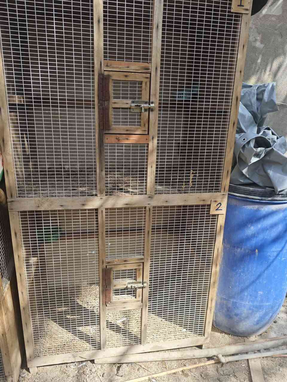 متاح قفص خانتين شغل تزكام  سيم اصلي قواعد بلوك امريكي 
الصفاح والضهر معاكس 4 ملم كله شغل درجه اولئ 
الشراي يتفضل خاص       قياس مترx مترين 
مكاني البصره قضاء المدينه الهوير.


**إذا كنت صاحب هذا الإعلان وتريد حذفه لأي سبب، رجاءا أرسل رسالة إلى الدعم الفني**