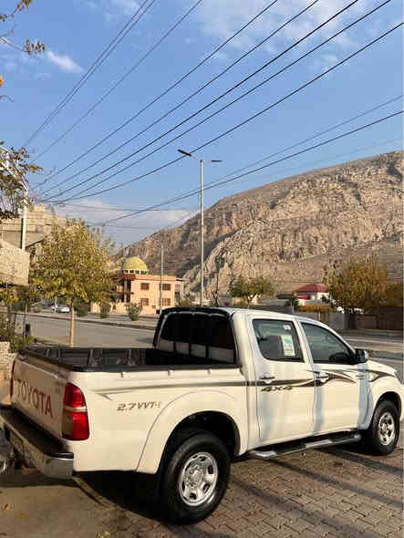 پیکەب مەرزیە مۆدێل 2013 
بی بۆیاغ 
مەکینە گێڕ بەشەرت 
ڕەقەم و سەنەوی نوێ تا 2029 
 
نرخ____200وەڕەقە 
***********
*********** سوران
