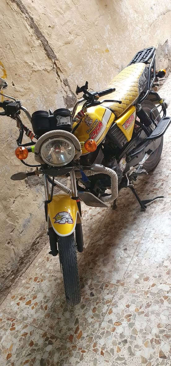 السلام عليكم
2022  اصولي شرط الترقيم

مكفوله كفاله عامه قفلها 1500

*********** مكاني كربلاء
محرك 200 مكفول
