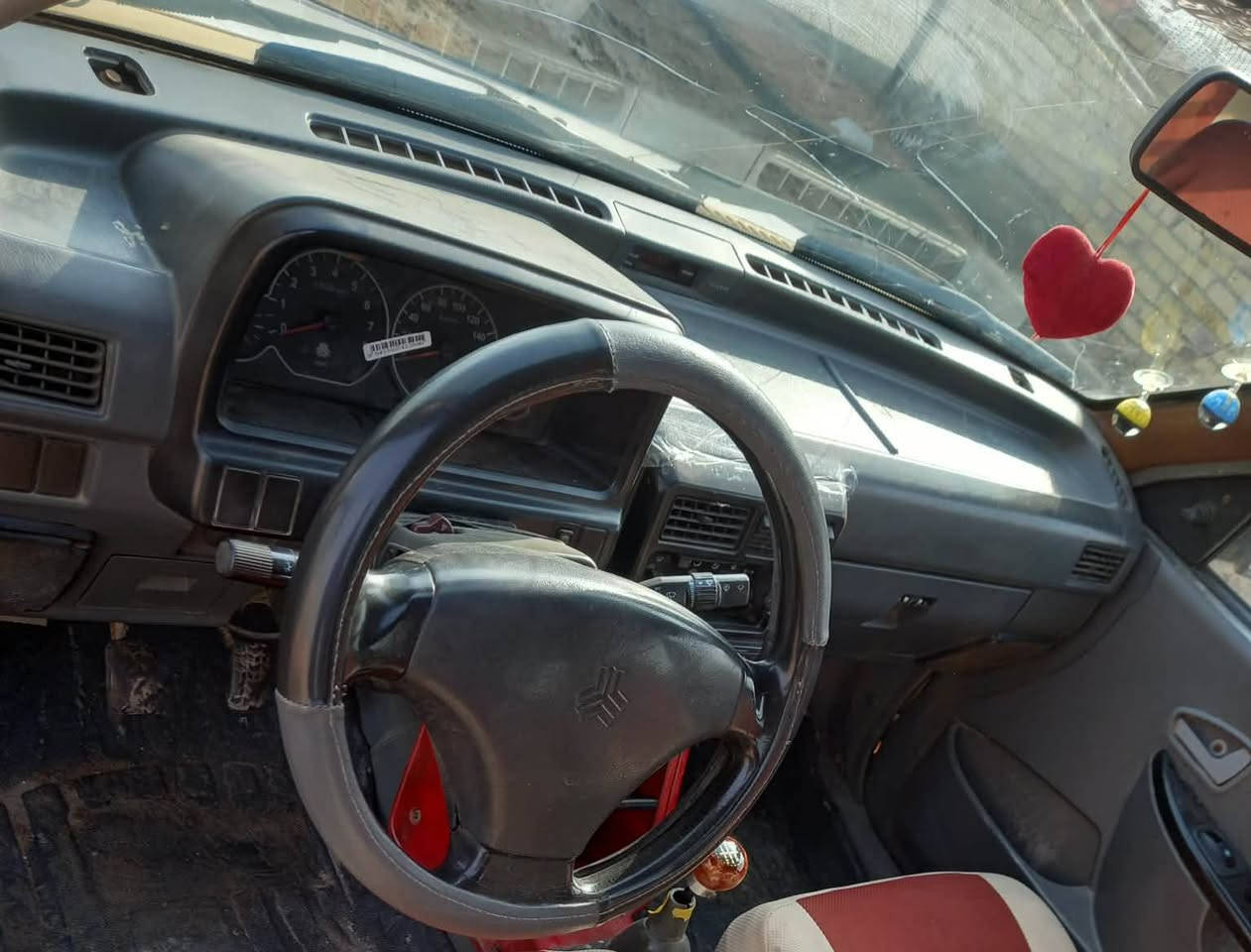 يالله سلام عليكم ((السعر  18 ))((  ***********  )) سايبه للبيع موديل 2011 رقم بغداد سنويه بعدلها سنه وتصقط راعيها يريد مداور ثاني يوم + تخم تاير جدد مكينه وكير خير من الله تدفئه تبريد شغال لسياره حلوه ومالت جنايه بيها طخات مابينات تجي وتشوف وتفحص ونروح لراعيها وتقتنع يله ابيعك لسياره مرتبه على ايدي يرادلها بس دوشمه للغرفه وطلع بيها لشيشان اتصل وبيك خير وتدلل
