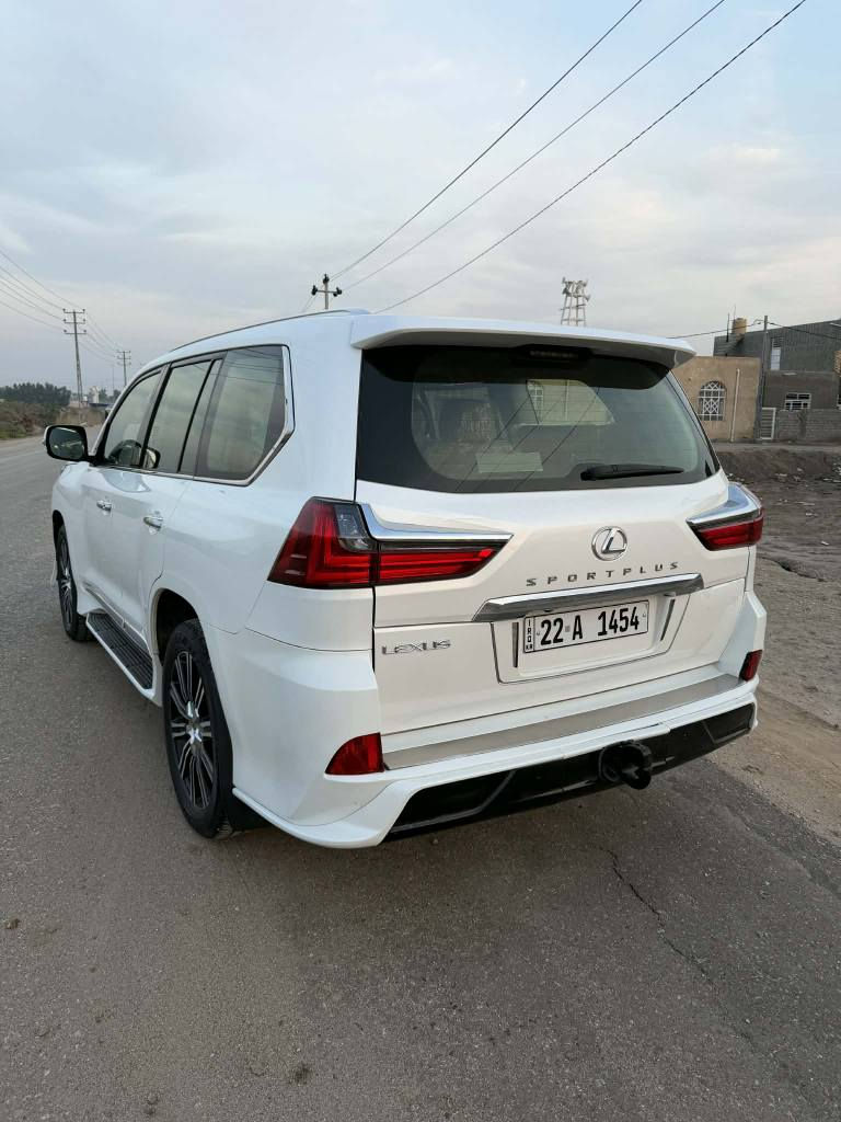 ﷽
بسعر مناااااااسب جدا
‏‎سلام عليكم 
 للبيع 💵
الفخامه والجمال بسياره وحده ❤️ 🌸 🙏🏻
‏LEXSES _ LX _570 _  2016 _ brem⚡️
لكزس 2016  فول مواصفات 1/1 بريم 
رقم اربيل تريد تحويل تريد وكاله آني حاظر 
‏SPORT /Sفول مواصفات محرك5700
ملاحظه( السيارة مكفوله كفاله عامه ♥️ نظيفة بمعني الكلمة
(السبير مانزل )
والعدة غير مستخدمة
  وشرط الفحص 
گير و محرك بشرط كفاله 
________👇🏻المـواصـفـات 👇🏻___________ 
داخل قرميدي ♥️ 👍 
حساسات امامي خلفي 
كامرات 360 امامي وخلفي وجانبيات 4 كامرات 
مري شفط ونظام ترحيب 
تبريد ب الكشنات
باب خلفية كهرباء 
لايتات دبل عدسة + LED
جميع الكشنات كهرباء 🗼
زنون بلادي 🗽
  ♨️   جكات 
فتحة    🧐  ثلاجة 
نظام اقتصادي بانزين ECONOMY 
جلد كامل داخل لون بيجي
بلوتوث وتليفون ونضام الملاحة ☎️
ونظام تثبيت السرعة التكيفي المزود، ونظام صوت Mark Levinson مع 21 سماعة.
ومقاعد قابلة للتدفئة والتهوية
شاشات عدد 3
نظام مانع الانزلاق
نظام نزول المنحدرات 
اشارة في المرايا الجانبية
مخرج منفذ الطاقة ⚡
‏  Bluetooth / USB
بردات أبواب خلفية  
شاحن هاتف Wairlees
ستيرن كهرباء + خزن ستيرن + خزن كشنات
وبعد بيهة هواية مواصفات 
جديدة جدا  واستعمال نظيف جداً 
بالعافية ع تكون من نصيبة يستاهلها

🟩 السعر  المطلوب  _ ( 568 $ )💸💸قفل                            
ماكو هيج سعر بهيج نظافة مستحيل 
لاستفسار الاتصال ع الارقام التالية 📲📲

‏ *********** الاستفسار 👍 

تحياتي لجميع 🌹 🌸 🙏🏻 حلة, بابل
