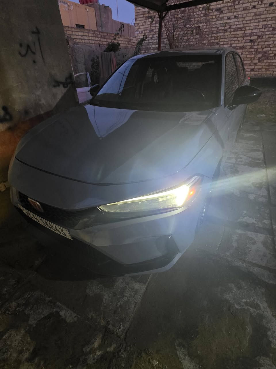 😊 هاي هوندا سيفيك سبورت 2024 حلوة جدًا! رقم بابل معوقين تاخذ وكالة عامة السونار والحادث بالمنشور 

الموديل جديد، المحرك 2000 تنفس طبيعي، والعداد 24 ألف كيلو المشي كلش زين 

المواصفات حلوة جدًا:
- بصمة تشغيل وأبواب
- تشغيل عن بعد
- كاميرا خلفية
- تحديد مسار
- مانع اصطدام
- شفتات ستيرن
- مود درايف (نورمال، سبورت، إيكو)
- أوتو ستوب وأوتو هولد
- لد أمامي وخلفي
- لايت زنون
- رادار أمامي
- مثبت سرعة
- عداد دجتل
- ويل كب رياضي

الحادث: بنيد وجاملغ فقط (إيرباك دركة)، يعني صارلة فحص شامل والضرر مو كبير.

السعر: 126 وبيها مجال بسيط، يعني سعرها حلو مقابل المواصفات 😊.

إذا تريد تشوفها أو تسأل عن تفاصيل أكثر، اتصل بالرقم: ***********
