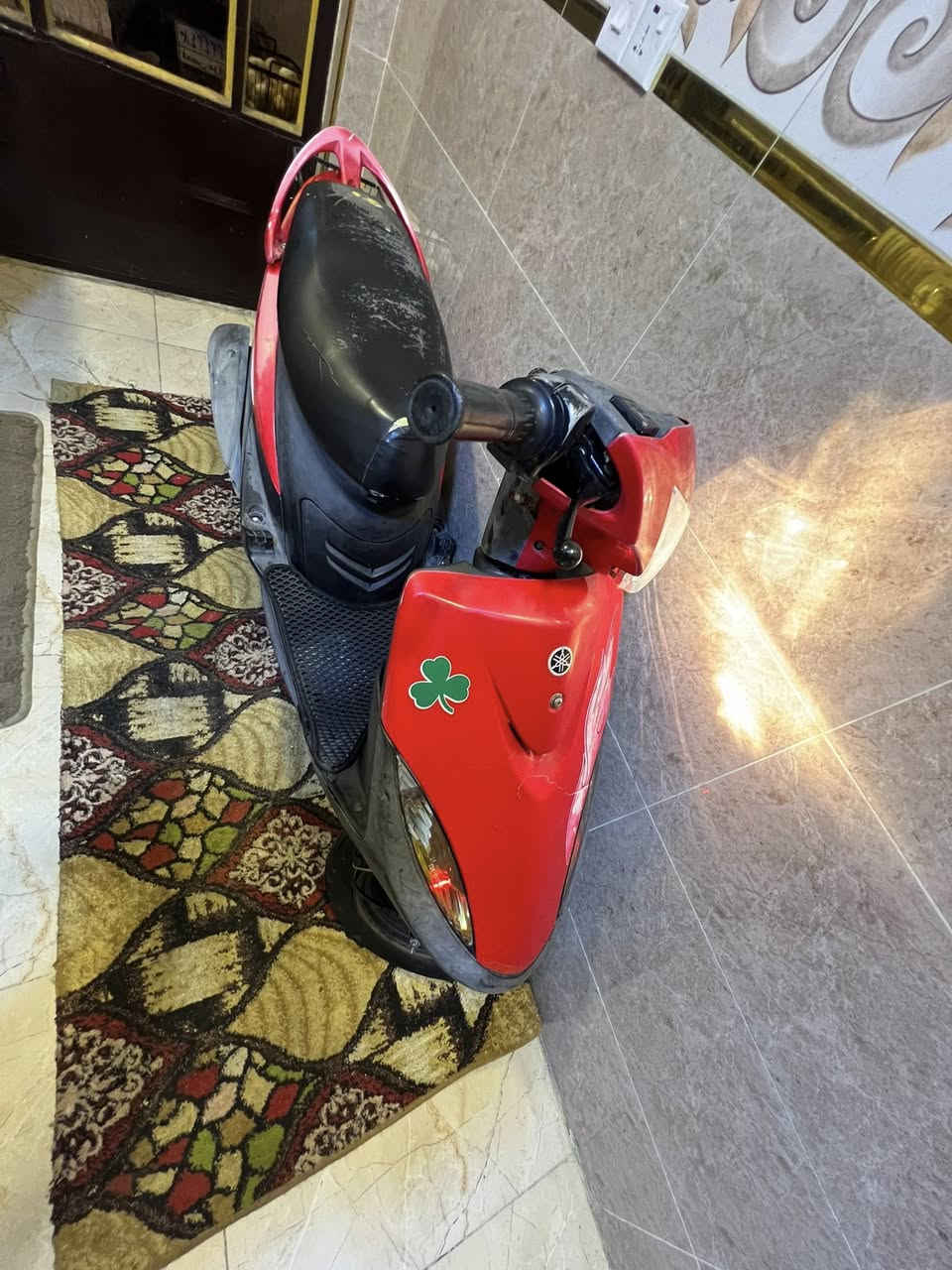 سلام عليكم ماكس عدله للبيع دراجه كفاله عامه اكفلها الك من كلشي مكينه خرسه وناعمه دراجه كامله نقص مابيها كفر احمر جارد دراجه رمبه اوراق موجوده كلها قفل ستيرن قفل جنطه كلها تقفل كهربائيات شغاله تاخذها تترحملي بلقران نقص مابيها مكاني بغداد الكريعات السعر٩٠٠ وبيها مجال شي بسيط كلش رقمي ***********
