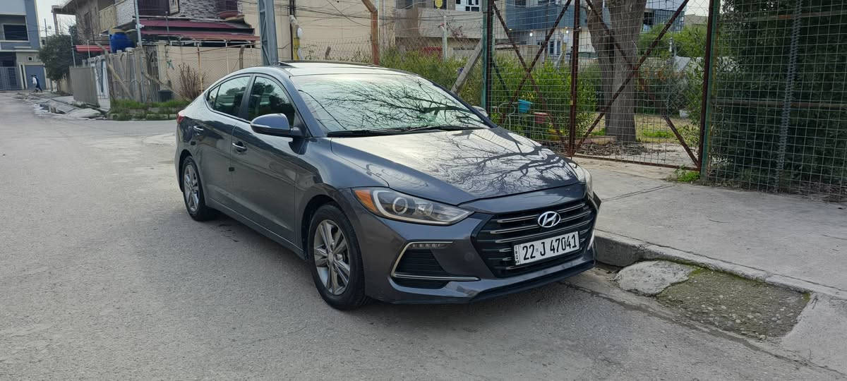 السلام عليكم... النترا..2017...فول .. مواصفات..ماشيه..85..كيلو..محرك..حجم..20...مامفتوح..... بيها صبغ باب سايق..ودوسه...شرط...بدون دواخل... كشنات هيتر...كشنات...الخلف..هيتر...ستيرن..هيتر...مكان.. سياره موصل جانب..ايسر..رقم..***********..بي.. واتساب..سعر..135 داخله..عل..عراق..بس..دعاميه..موضح.بل.صور
