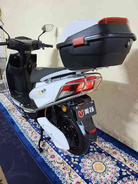 السلام عليكم ورحمة الله وبركاته...
دراجة كهربائية نوع سكنس موديل 2025 جديدة لوك اخت الزيرو

ملف 2000W

6بطاريات حجم 35A

3تحويلات سرع

نظام الباركP

السرعة 80

تمشي بلشحنة الوحدة 60كيلو

تشغيل سويج+بصمة+جهاز الانذار وقفل الامان

شاشة تاب نظام تحديد الاعطال والتنبيه

لايت عالي ناصي زنون +سكن لايت شمعة+اشاير يمين يسار+سطاب لايت لد+هورن

شاحن ذكي قراءة نسبة الشحن والفصل الذاتي عند امتلاء البطاريات بلشحن

درع محيط بلدراجة للحماية 

مساحة تخزين واسعة

منفذ شحنUsb

السعر 750ألف وبيهة مجال بسيط للشراي

العنوان العطيفية قرب جامع براثا

رقمي ***********
