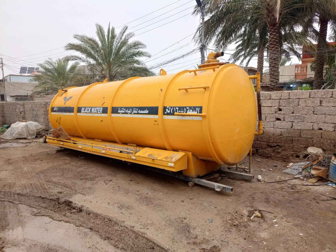 السلام عليكم ورحمه الله تانكي للبيع الحموله 16,000 مكان ديالى بعقوبه كان مشدود على سكانيا ***********/
