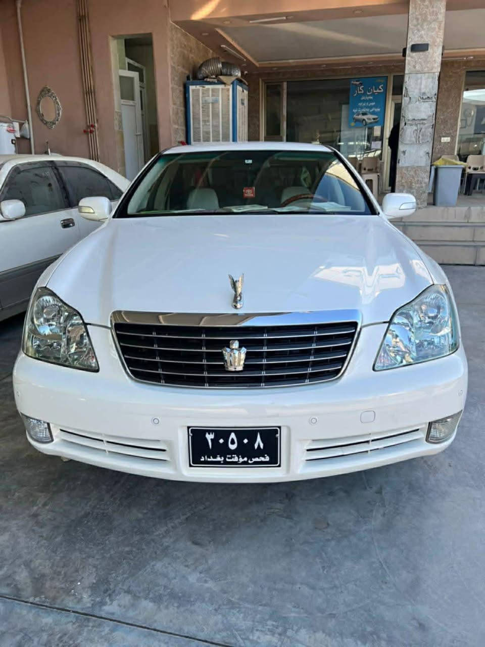 بەناوی خوای گەورە ئەم شاهینەیەمان هەیە بۆ فرۆشتن 
مۆدێل 2005
مووسە
پێویست بە وەسف ناکات بەس ماشااڵلە ئەوێ
ئەوەی مواسەفات بێ تیایەتی جگە سڵاید
چوار کوشن جڵد و هیتەر و کارەبا
تەبرید مەرکەزی
سەلاجە 
سێ پەردە بیلاد 
سوکان لێگزز 
ڕۆیاڵ ناو زەرد
ناو و دەری وەک شووشە یەک دوو شوختی بچوک نەبێ
لە ڕەسمەکە جوانتر نەبوو 100$ بشکێنە
3 دوگمەیە 
پێش و دوای حاسیە 
زۆر مواسەفاتی تری هەیە 
3 پارچەی بۆیاخی یابانە
کۆتایی 66$ 
بۆ معامەلە تەلەفون مەکە
***********
