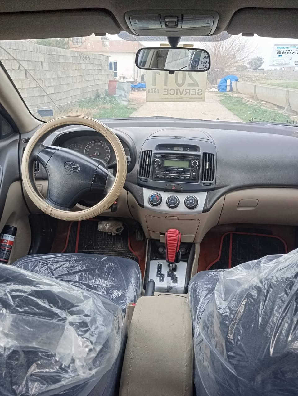 سلام عليكم انتره البيع موديل 2011مكفوله كلين كير محرك صدر شرط رقم دولي تحويل مباشر  السعر 120رقم ***********
