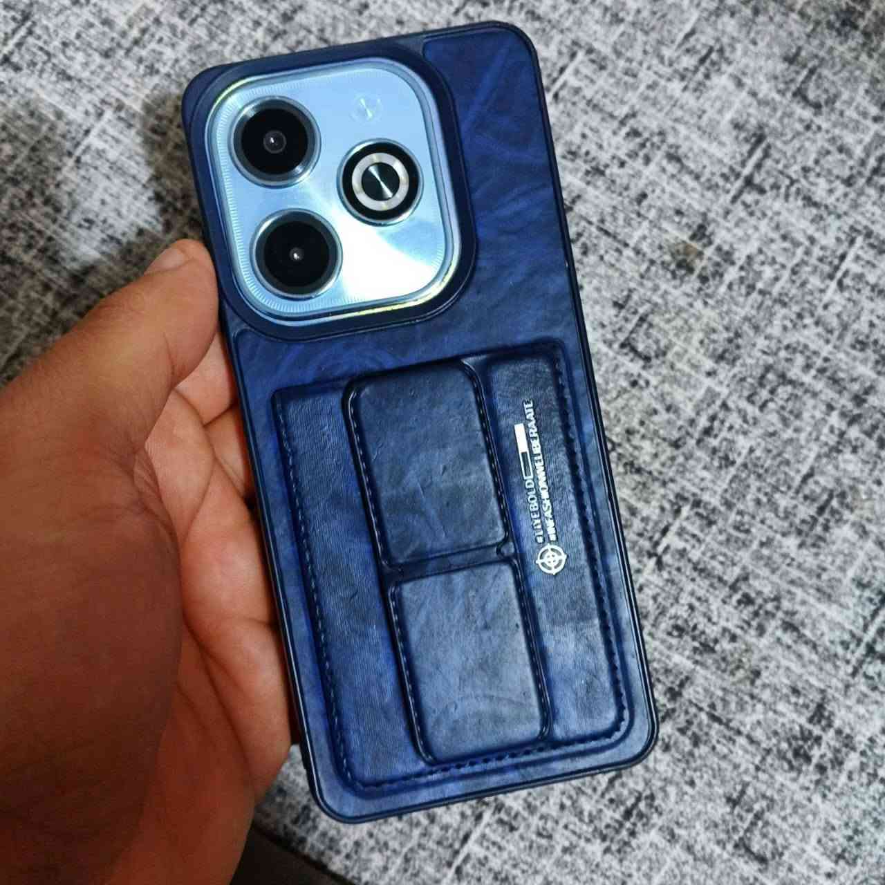 سلام عليكم موبايل Infinix HOT 40i للبيع جهاز وكاله ممفتوح بيه برغي جهاز نضيف مابيه اي خلل ذاكرته 256 وبطاريته 5000م
مكان الرمادي السعر 130 وبيه مجال،،،،***********
وجديد بس هاي للزگه هيج مطلعته
