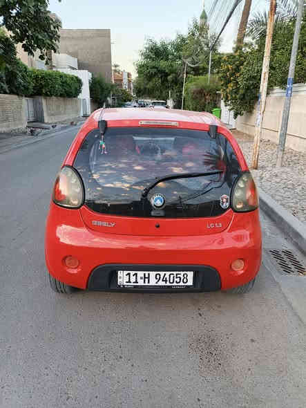 للبيع موديل 13  بيها قطعتين صبغ بدون اي داخل 
السياره خير من الله سنتر لوك 
استخدام بنيه 
مكينه كير كفاله 
صدر امامي خلفي جديد 
تبريد شغال 
كلشي كامل اي نقص ما بيها 
تحويل ثاني يوم باسمي 
السعر 50 
المكان الاعظميه 
***********
