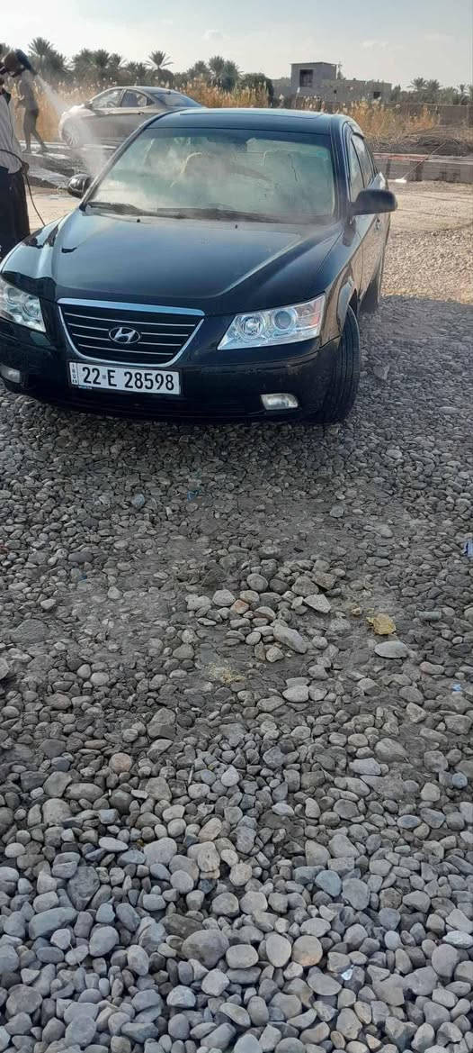 سوناتا 2009 وارد امريكي سياره جديد كلش جاهزه كير محرك حداده تخم تاير جديد سياره جاهزة للاخير ماتصرف عليه بيه صبغ بنيد نص جاملغ ويم التانكي مال بانزين شويه شرط بدون حادث بس صبغ ***********تلفون السعر 98بيه مجال للشراي يدلل
