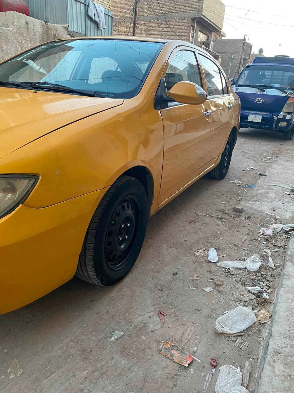 سلام عليكم سياره نيفان لبيع مديل ٢٠١٣ سياره حلوه خير من الله نقصه تبريد  وا بيه مكانات صبع محرك حلو خير من الله صدر نص عمر مصغره هيه وا غرامات سياره بسمي مكان سياره بغداد شعب اني مكلف بل نشر انتصل على صاحب الرقم *********** سعر 35 بي مجال
