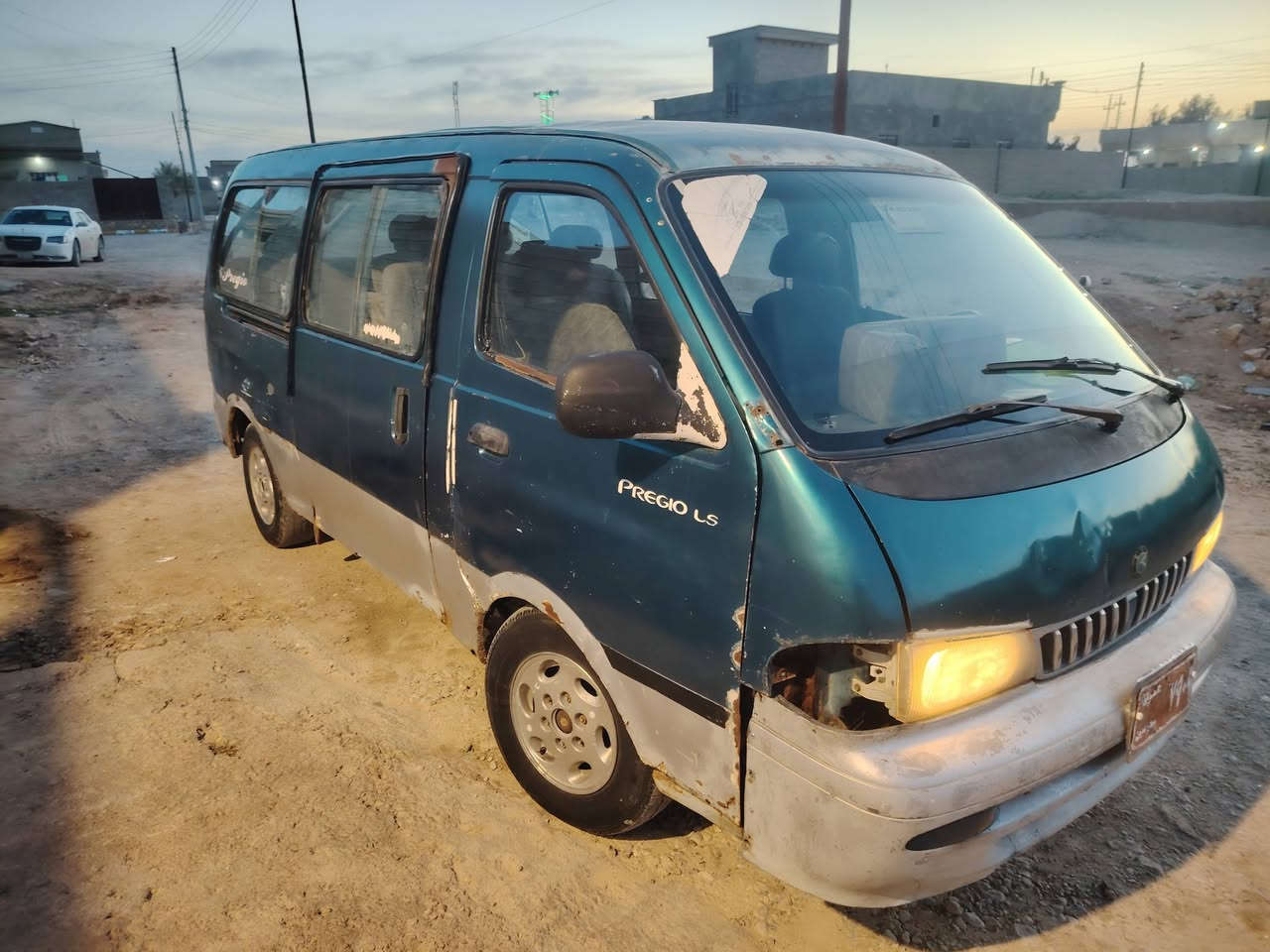 سلام عليكم كيه برجو للبيع كير مكينه كسل نضاف دواخل نضيفه كهربايات كامله باتري جديد معروضه 28ورقه ترهم مراوس ***********
