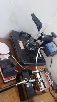 للبـــــــيــــــع... مشروع طباعه حرارية متكامل أستعمال قليل جداا للاس...