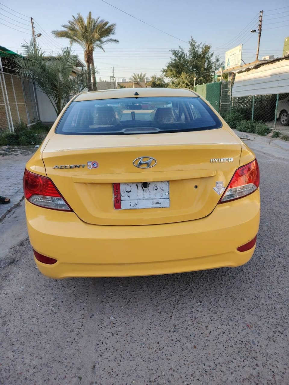 سلام عليكم هوانداي اكسنت خليجي موديل ٢٠١٥ مكينه ١٦٠٠ دوش مكينه كير تبريد ثلج مصفره غرامات سنويه ٢٨ تخم تاير العنوان بغداد الكرخ البياع سعر ٨٢ بي مجال قليل ***********
