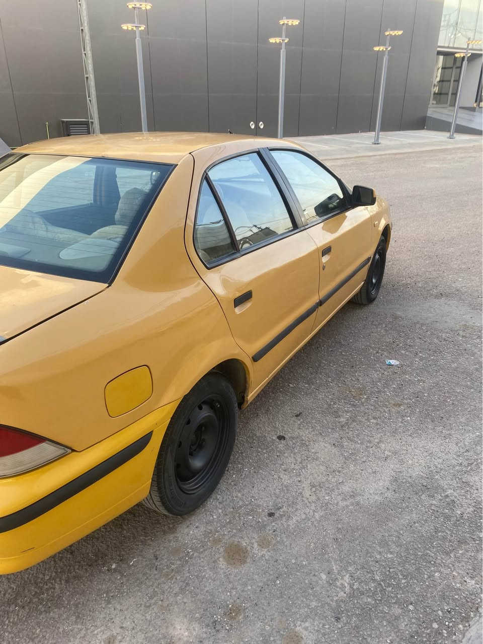 سلام عليكم ورحمه الله لسياره للبيع فقط ملاحضه مكلف بل لنشر مكلف بل النشر اتصل ع لرقم رجاء 

سمند ١١ رقم نجف دولي مصفره غرامات وهيه وسنويه ل ٣٠ هزه جديده السياره مكفوله صبغ وتبديل وفتح بيها طخه بل حوض معدله بارد مكينه وكير وتخم تاير جديد تبريد ثلج لسياره جاهزه  لمكينه صار شهر مشدوده مال حاويه شرط متسمع لها صوت 
لسعر ٣٢ وبيها مجال مكان لسياره النجف 
*********** بغداد, العراق
