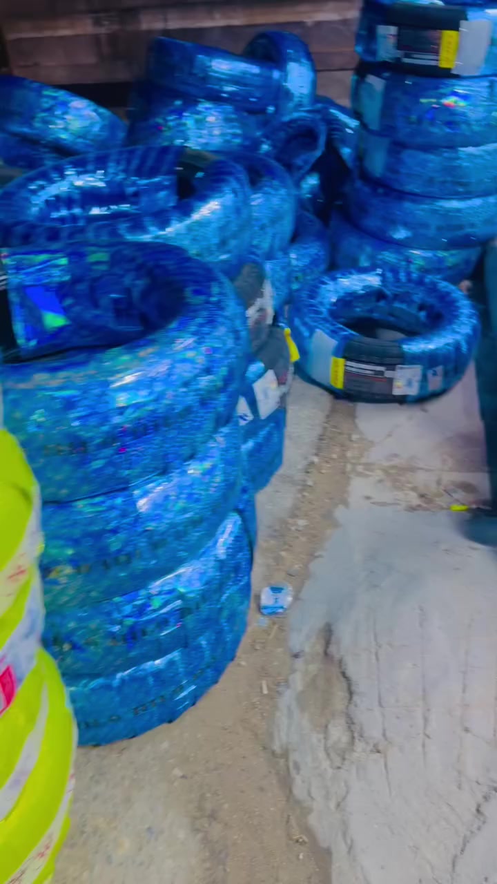 مجمع ابن كركوش
 ل الاطارات و البطاريات عرض خاص لفتره محدوده الشد والبلنص مجاناً 🛞🔧#درجه اولى #انتاج2026
العنوان/ سماوه حي الصدر مقابيل نادي رياضي اي استفسار *********** شرفونا وبخدمتكم 🌹
