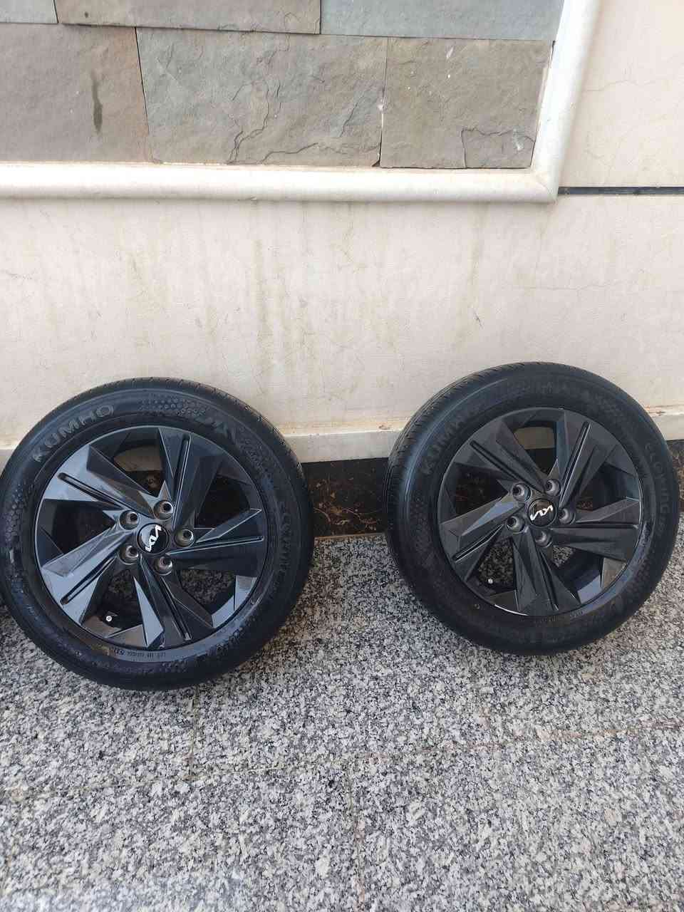 السلام عليكم تخم ويل اوتاير كومهو اصلي مال الشركة
حجم 16 مال الانترا السعر  225
***********
*********** 
مكان بغداد بسماية
