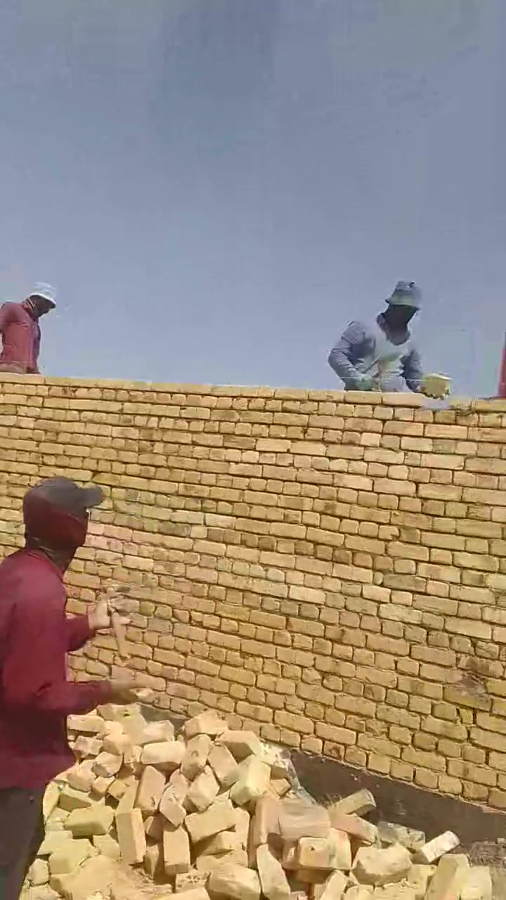 خلفه بناء متفرغ ومن الله التوفيق ربي يرزق ***********
