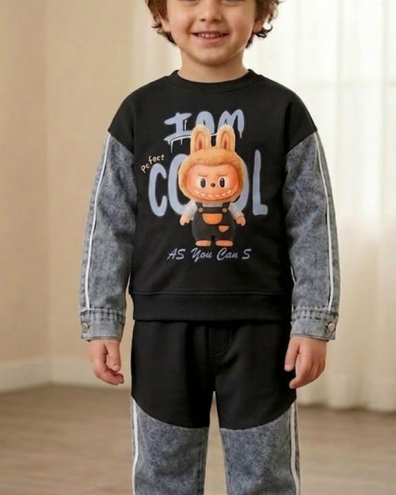 تجهيزات العيد بدأت في أزياء تيلاي! 😍🌙
​الأناقة تجتمع مع الراحة في طقم واحد! لأن أطفالكم يستحقون التميّز في العيد، وفرنا لكم أرقى أطقم "الولادي" بتصميم عصري (Sweatshirt & Denim Style) يجمع بين خامة القماش الدرجة الأولى واللمسة الشبابية المبتكرة.
​ليش تختار هذا الطقم؟ ✅
​قماش درجة أولى: مريح جداً، لا يتأثر بالغسل، ومناسب لأجواء العيد.
​ألوان تفتح النفس: (ماروني، زيتوني، كحلي، رصاصي، بيجي، نيلي، بنفسجي) كل الألوان اللي تخطر ببالك متوفرة!
​قياسات محيرة: وفرنا لكم القياسات الصعبة من 8 سنوات لغاية 15 سنة.
​سعر تنافسي: فقط 15 ألف دينار! (أناقة كاملة بسعر خيالي).
​خدماتنا وتوصيلنا: 🚚
​📌 داخل جلولاء: التوصيل مجاني هدية من عنا لزبائننا الكرام.
📌 باقي المناطق: يوجد لدينا توصيل شامل لكل المحافظات وبأسرع وقت.
​📍 العنوان: ديالى - جلولاء - السوق.
📞 للحجز والاستفسار: اتصل بنا على الرقم: ***********
أو مراسلة  الصفحة مباشرة (tilay2026). او مراسله عبر واتساب https://wa.me/message/JKN4VV3DGC34F1
​سوي تاك لصديقك أو لأم تدور ملابس عيد راقية، ومشاركة للمنشور حتى يوصل للكل! 📢
الكمية محدودة جداً.. لا تنتظر ليلة العيد، احجز الآن وضمن كشخة ابنك! 😎✨
​#أزياء_تيلاي #ملابس_اطفال #عيد_2026 #جلولاء #ديالى #أناقة_العيد #توصيل_مجاني
