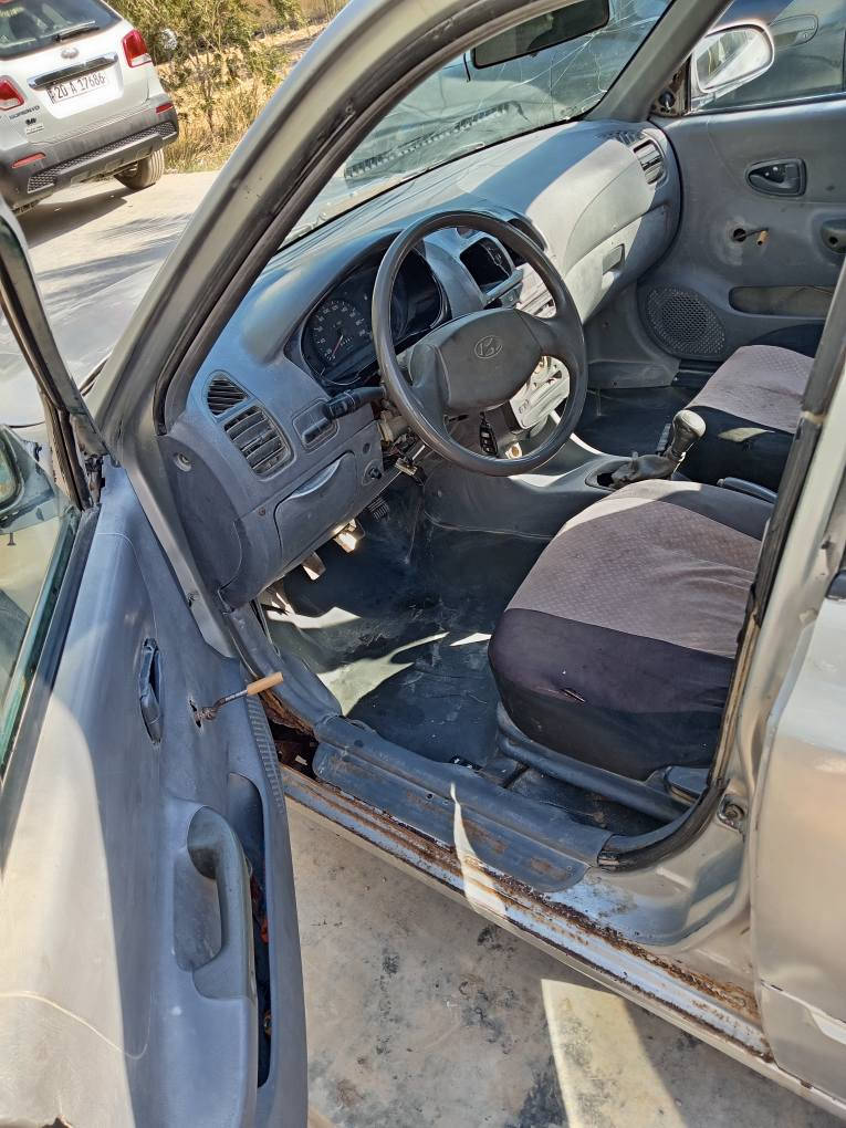 سيارة اكسنت موديل ٢٠٠١ محرك مفتوح كير عادي فول عادي تحتاج ترتيب بسيط للاتصال ***********
العنوان ديالى بعقوبة
