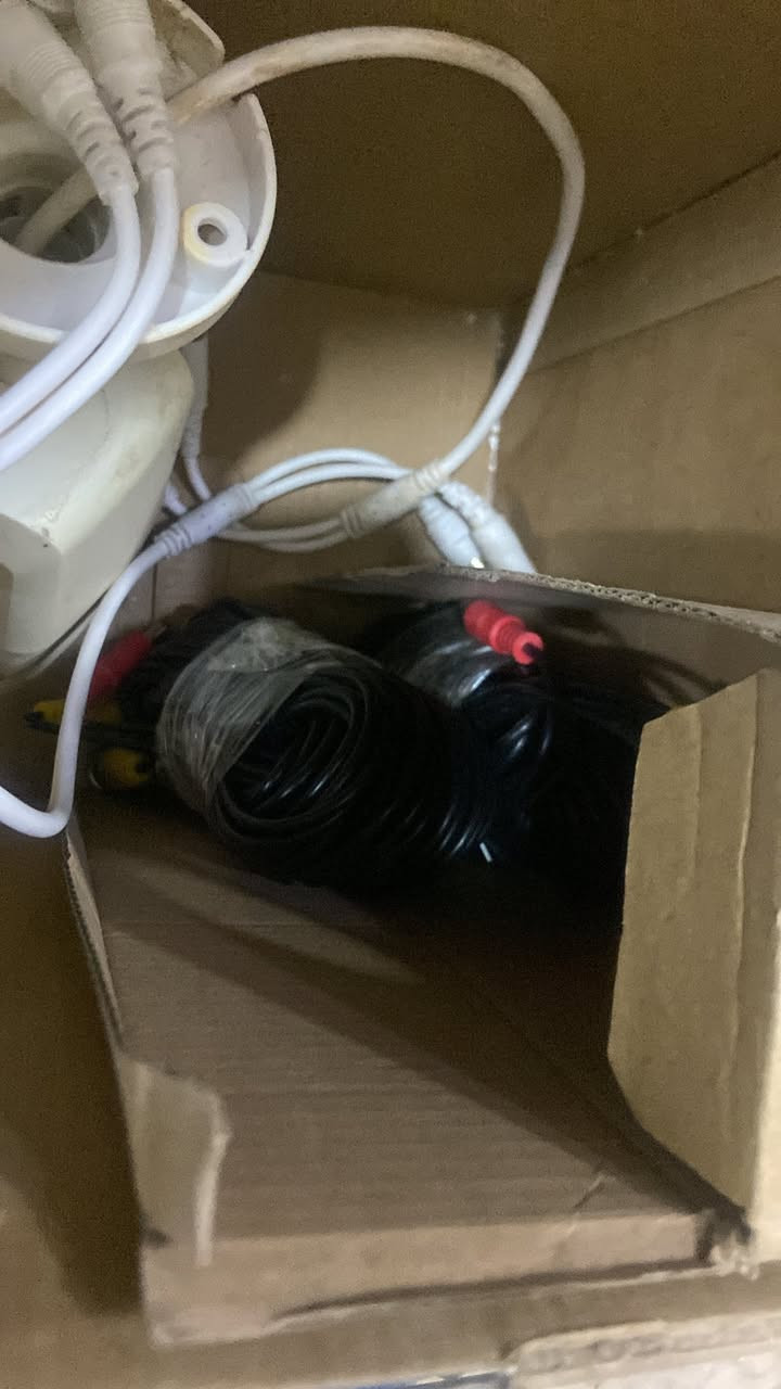 السلام عليكم سستم كامل دهوا نص تيرا  5 ميجا الكاميرات 
بغداد الصرافه ***********
