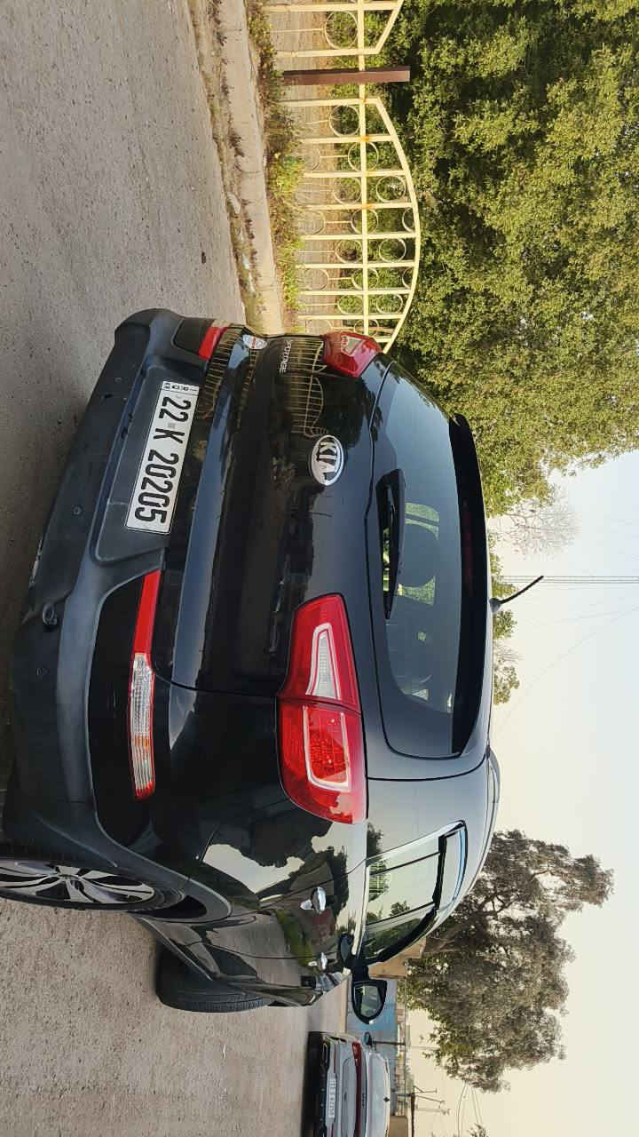 سبورتج 2013خليجي سياره مكفوله من صبغ والضربه 
فول مواصفات فتحه بنوراما كشن جلد سياره نضيفه بمعنه الكلمه تخم تاير حداديه كوله جديد رقم اربيل سنويه بأسمي ممتواجد عل فيس سعر 123$
 تصال***********
