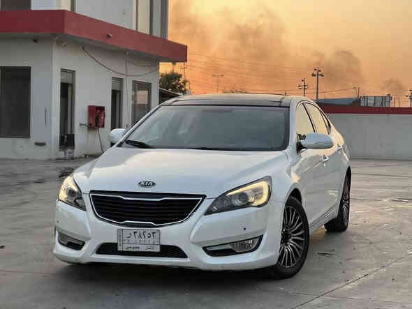 سلام و عليكم كيا كاتينزا موديل ٢٠١١ سيارة حيزام  سعر ٥٠ ورقة  ***********  فقت وةتسئاب 

0778 299 5990
