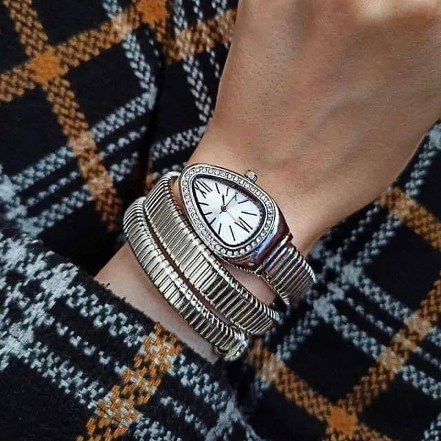 الحب يكون... للأم... وللزوجه... وللأخت... وللخطيبه
بهاي المناسبه وفرنالكم اجمل الهدايا بأنسب الاسعار
#التوصيل_٣_الاف_فقط_بمناسبة_شهر_رمضان
.
#تغليف_الهدايا_مجانا
.
#عيد_الحب
.
للحجز مراسلة البيج 👈 Mars Stor  على الواتساب ***********
