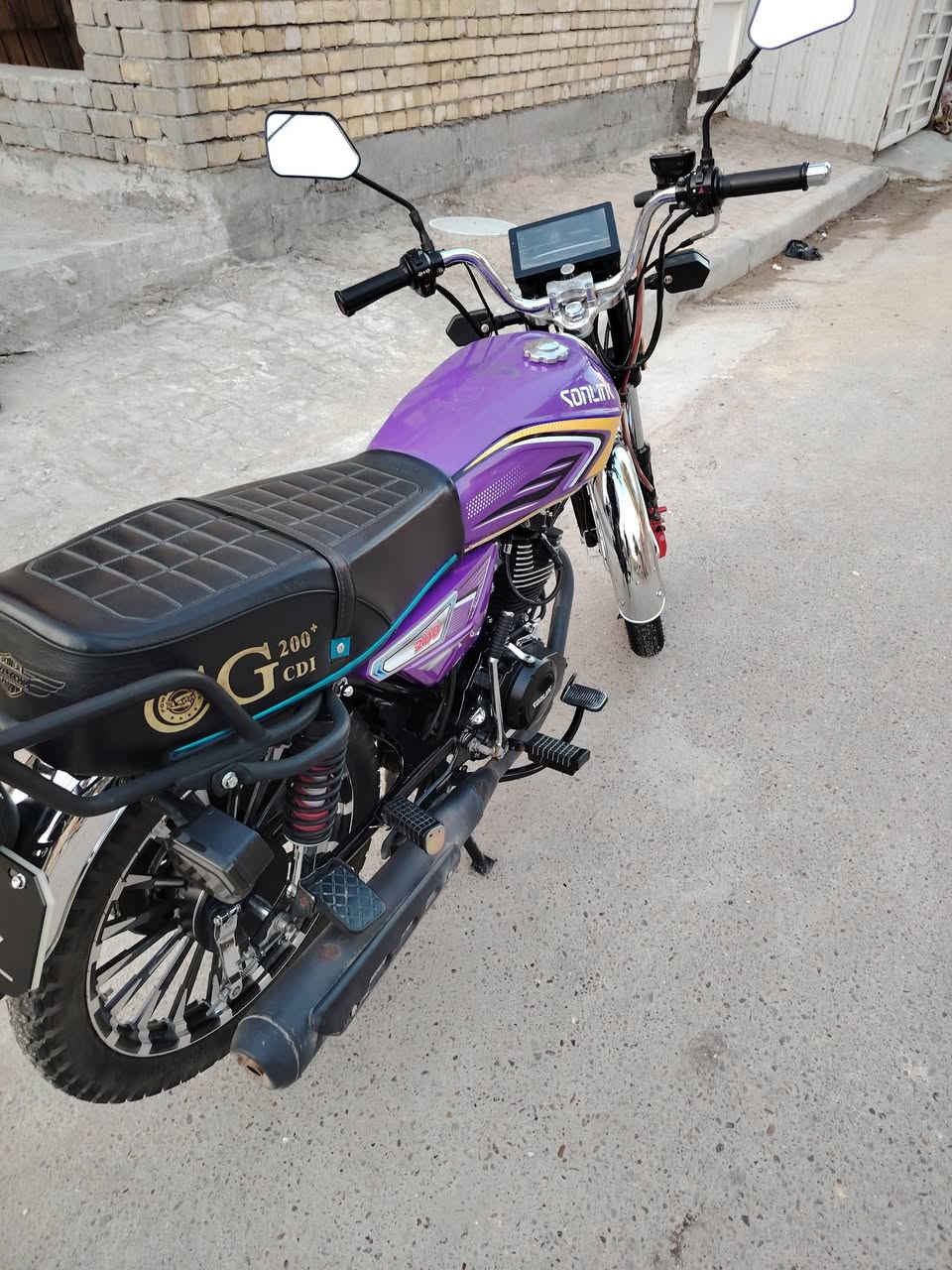 سلام عليكم دراجه إيراني سونك 5 كير موديل 2025
مكينه 200 دراجه مكفول كفاله عامه دراجه فقط شاشه مال دشبول محتركه... السعر 800 مكاني بغداد
رقم الهاتف *********** متواجد وتساب
