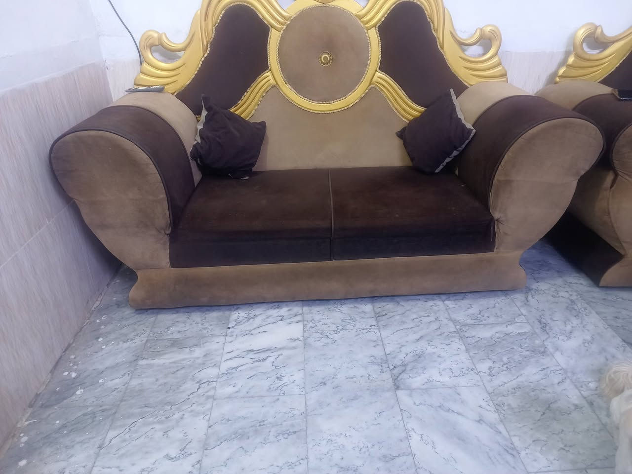 السلام عليكم تخم ١٠ مقاعد ضخم وحلو 
وخشبه قوي ١٦٠ وبي مجال بصيط


**إذا كنت صاحب هذا الإعلان وتريد حذفه لأي سبب، رجاءا أرسل رسالة إلى الدعم الفني**