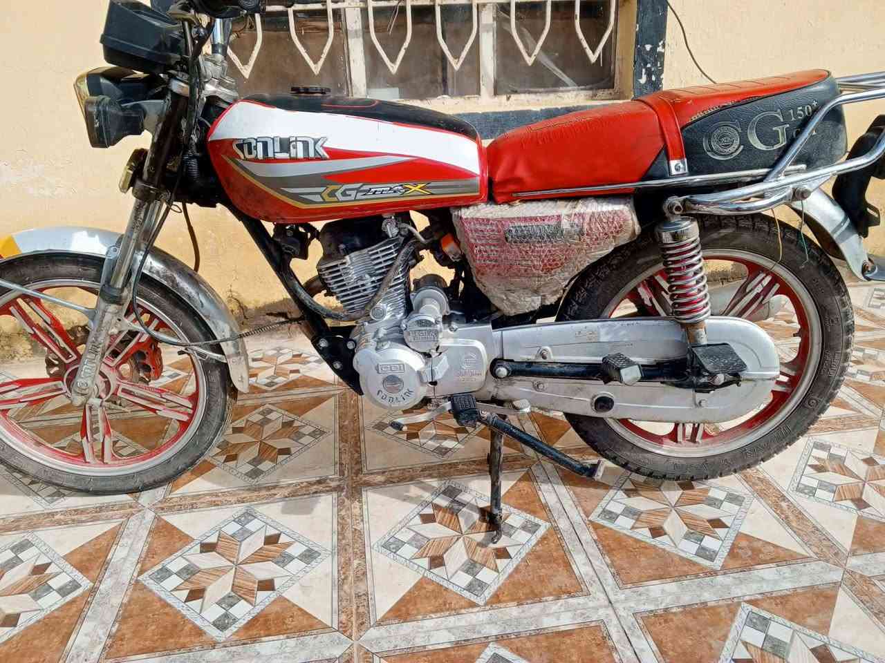 دراجه سيفان موديل 23 محرك ما مفتوح دراجه خير من الله  كهربائيات شغاله كامله  السعر 535 وبيها مجال للطيبين  المكان ديالى  الشراي يتصل على رقم الهاتف  اني مكلف بالنشر اخوان   ***********
