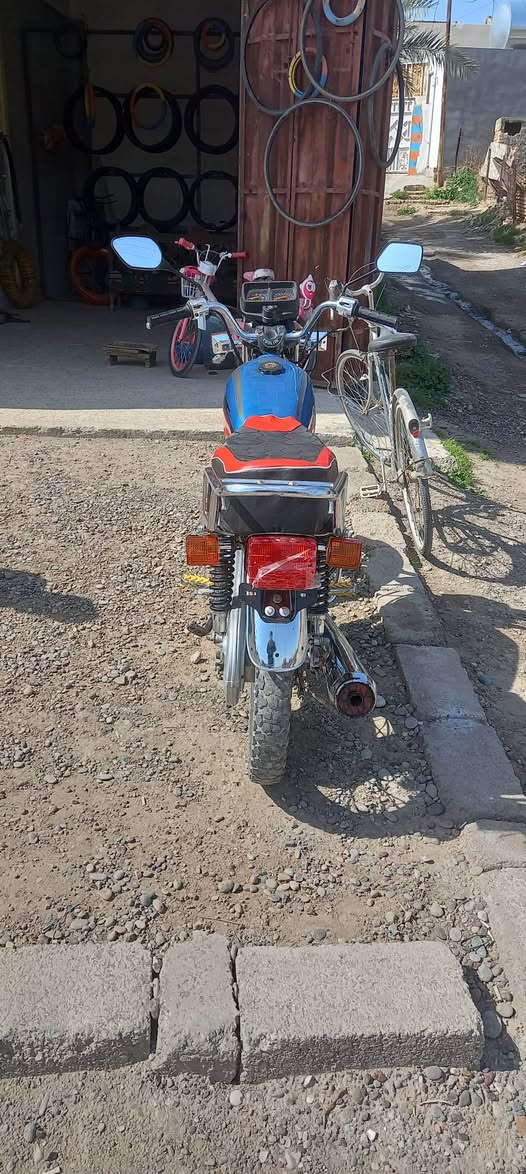 السلام عليكم
مكلف بالنشر 
نامه للبيع 
محرك موديل ٢٥
رقم صاحبها 
***********
