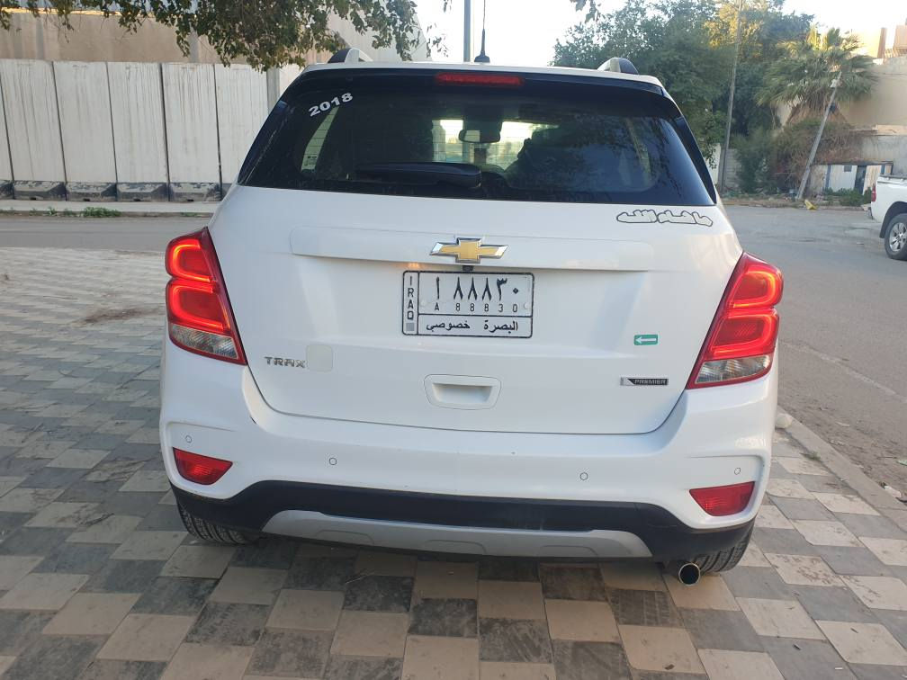 شوفرليت تراكس 2018 خليجي فول مواصفات بريمير 

محرك 1800
بصمه تشغيل
خمس بصمات ابواب
شاشه بلاد كار بلي
لد نهاري 
تحكمات جهتين
مثبت سرعه
كام بلاد
حساس خلفي
فتحه سقف
لايت لد
بك لايت لد 
شاشه اعطال 
قياس ضغط الاطارات
قياس لزوجه الدهن
اشاره بالمري 
كشافات زينون
كشنات جلد 
كشن كهرباء 
تشغيل عن بعد +بصمتين تشغيل مال شركه وكتلوكاتها وياها 
8 ايرباك سليم
محرك وكير مكفول 

الاضرار ...
1بارد خشم البنيد بدون صبغ او تبديل وبدون اريباك
 2التبريد عاطل 

للبيع او المراوس حسب القناعه 

السعر 100

مكان السياره بغداد ...القاهره بغداد, العراق


**إذا كنت صاحب هذا الإعلان وتريد حذفه لأي سبب، رجاءا أرسل رسالة إلى الدعم الفني**