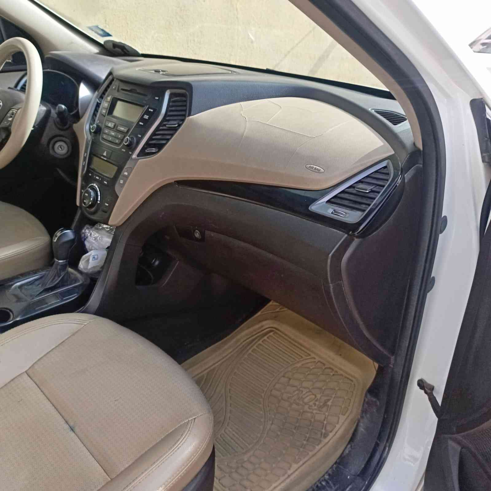 سلام عليكم 
سنتافي 2015 رقم نجف ب اسمي محرك 6 سلندر 
مكفولة من الصبغ والتبديل بيهة مكانين بارد مكاني نجف 
السعر 188 بيع او مراوس 
مامتواجد عالنت اتصل بالرقم 
***********
