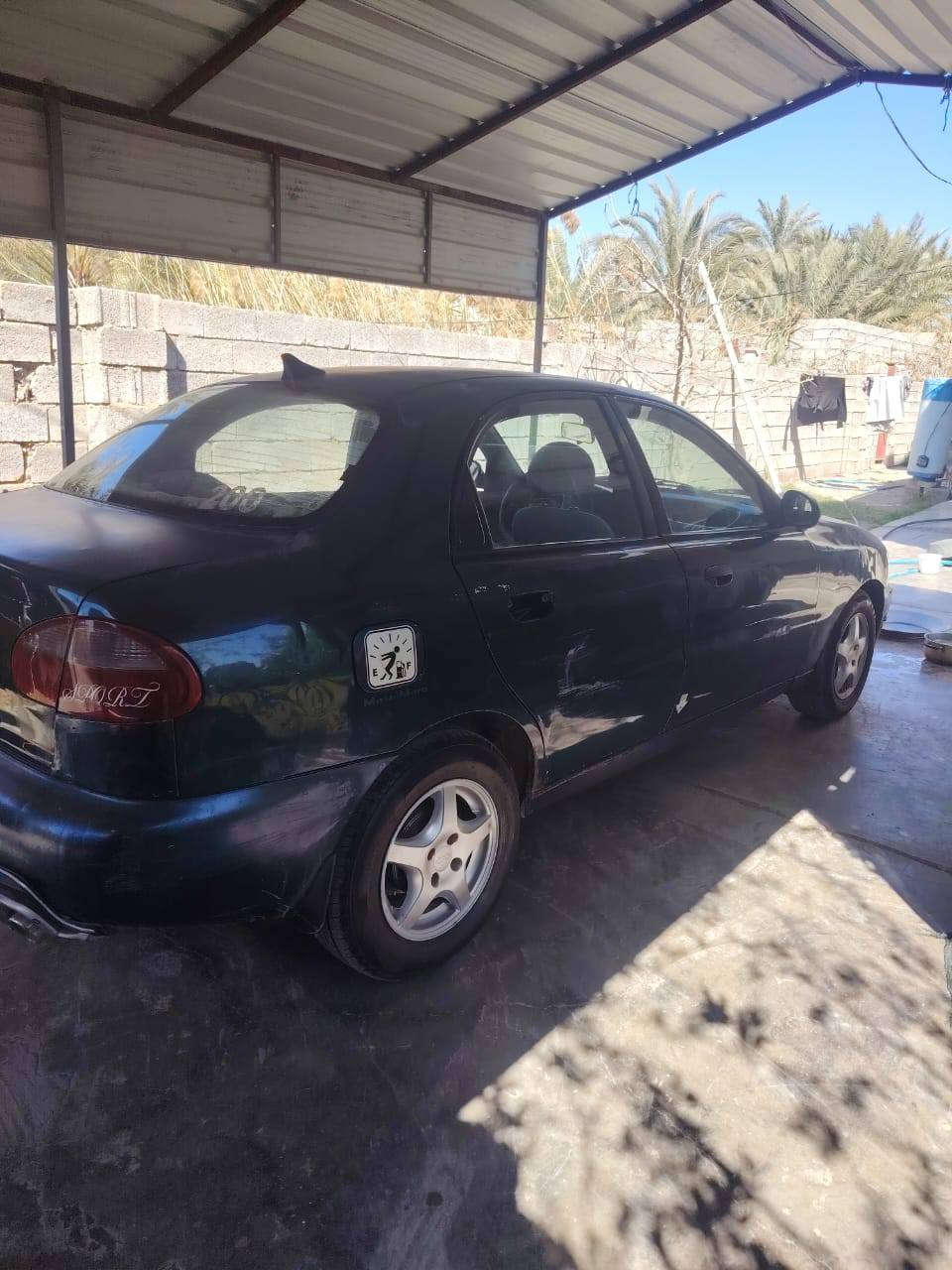 سيارة دايو لينوس موديل 2000رقم دولي سنوية جديدة تخم تاير سيارة حلوة السعر 30وبيها مجال مكاني ديالى الخالص الرقم ***********
