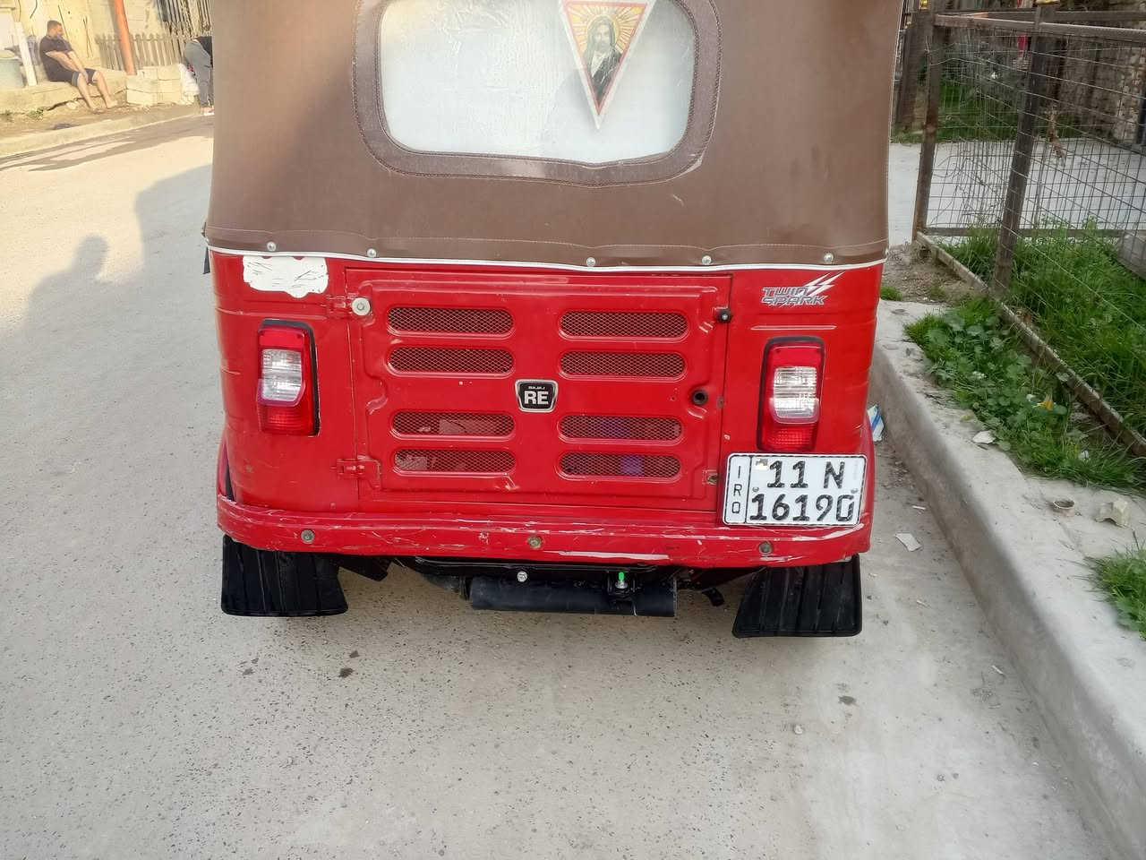 سلام عليكم تكتك 2019 داخله بل2020 رقم أو سنويه بغداد
مكينه مكفوله من شرك وتنقيص بس بوش أو بستم
كشر مكفول بس دوس مصبوغات هزه جديده تحويل 
ثاني يوم مكاني بغداد الرشاد اليريدها يتصل ***********
