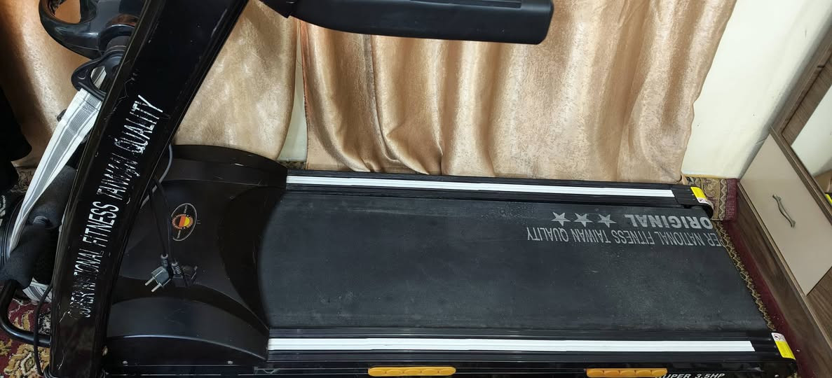 السلام عليكم
جهاز رياضة قايش للبيع 
السعر 300 وبيها مجال 
مستخدم قليل


**إذا كنت صاحب هذا الإعلان وتريد حذفه لأي سبب، رجاءا أرسل رسالة إلى الدعم الفني**