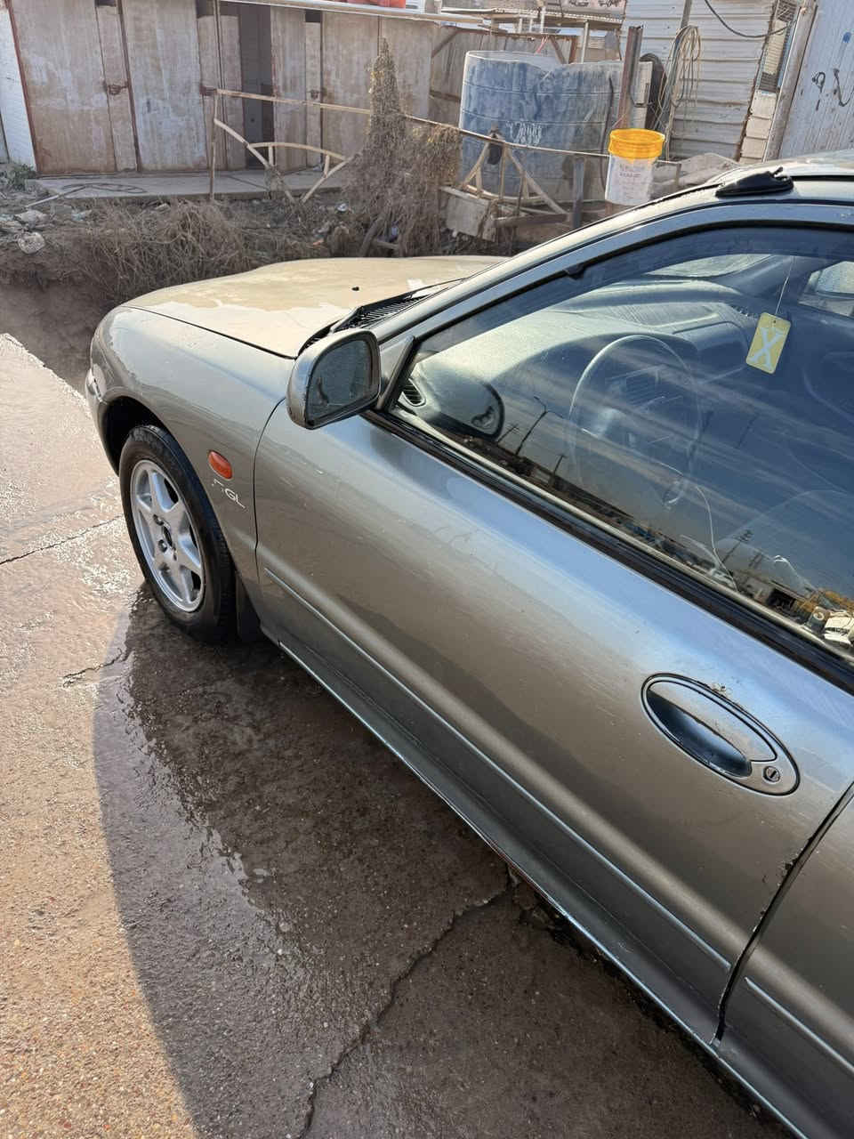 السلام عليكم بروتون للبيع 2005 سياره بلاديه بدون صبغ كير اوتو تبريد ثلج تخم تاير سعرها 50 
***********
***********
الكورك بي واتساب
