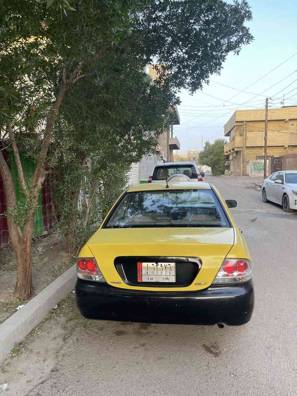 سلام عليكم لانسر 2011 مطلوبة مال مصرف بيهة تسديد راعيهة يسدد ويسوي وكالة سيارة جديدة وجاهزة برغي نقص مابيهة كير محرك صدر تبريد كولة جاهز وجديد 
مكانهة بغداد البلديات 
السعر 52 وبيهة مجال 
***********
