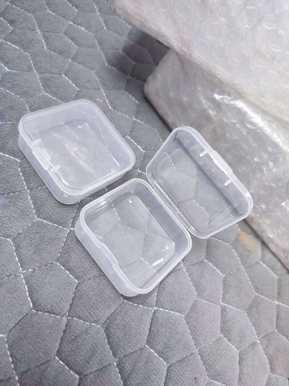 ١٠٠ علبه ب١٠ الاف


**إذا كنت صاحب هذا الإعلان وتريد حذفه لأي سبب، رجاءا أرسل رسالة إلى الدعم الفني**